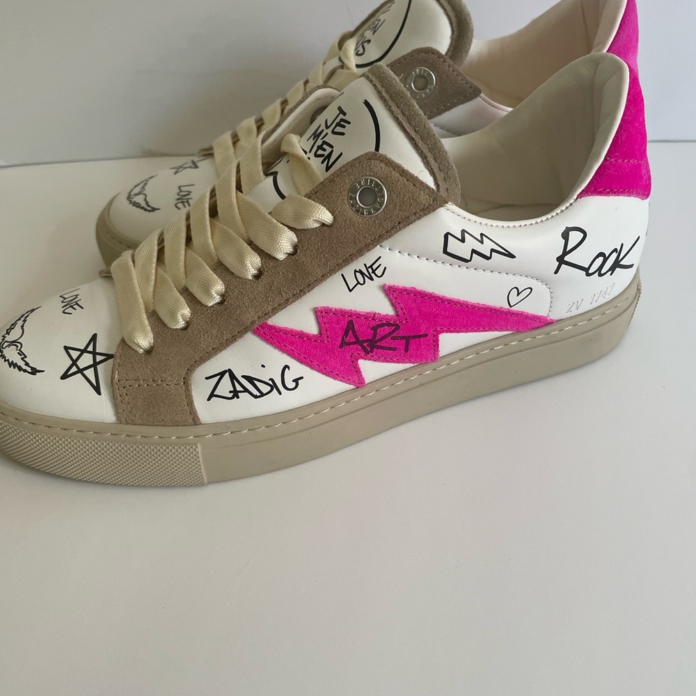 White and Pink Graphic Sneakers - Picture 3 of 8